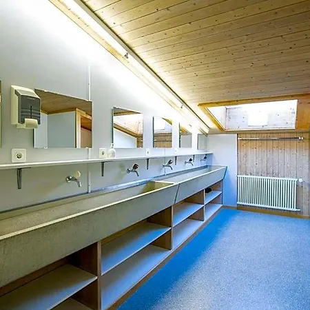 Simons Hostel